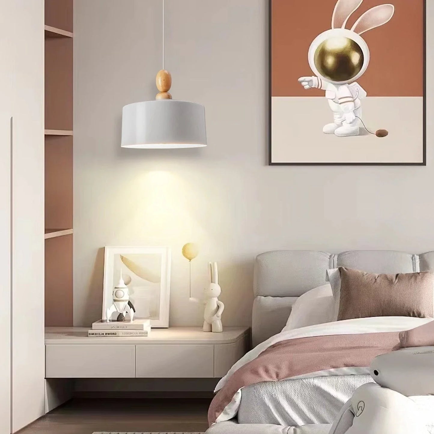 Lumière Pendant Light